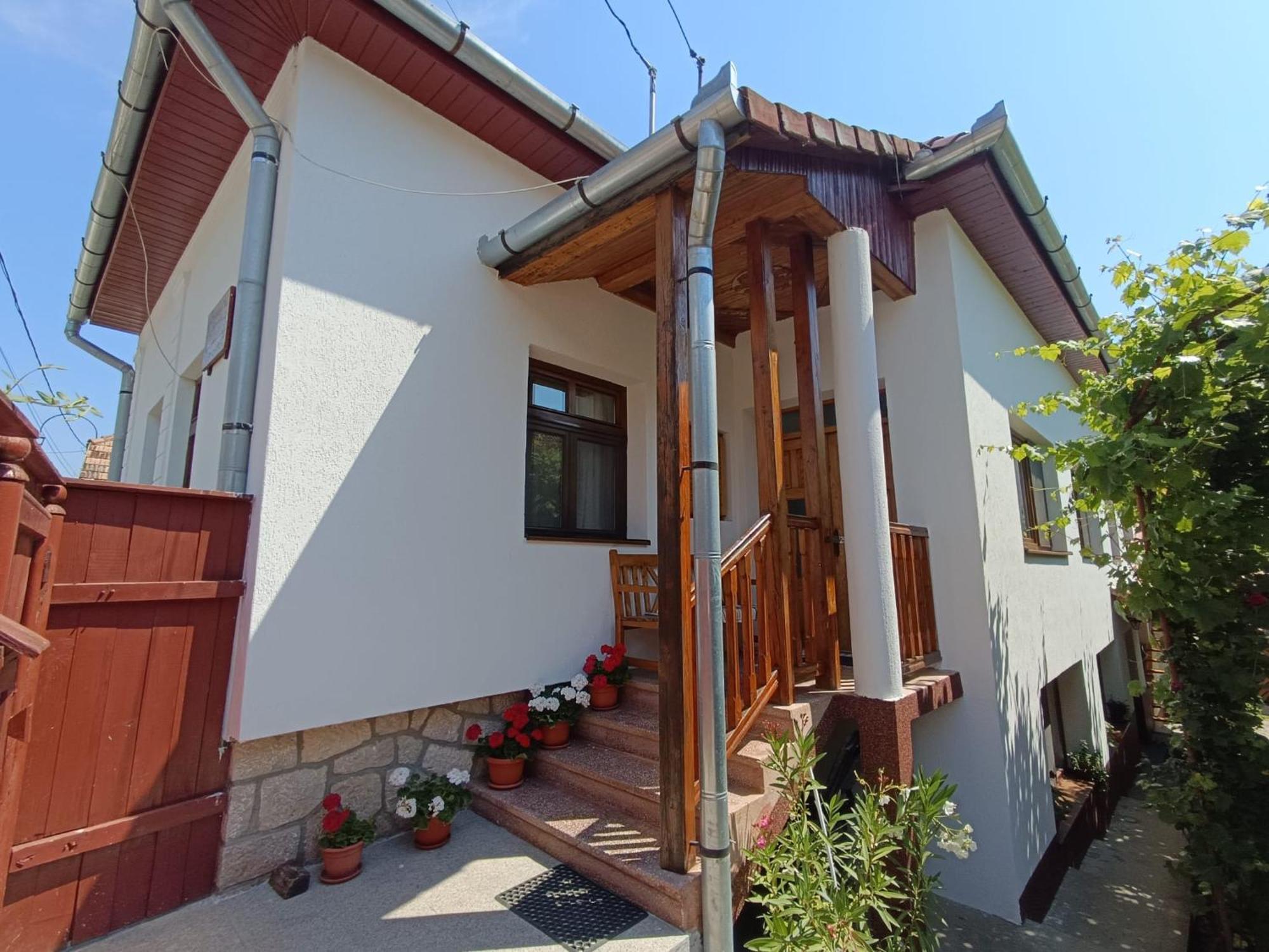 Kerekes Vendeghaz Hotel Rimetea Exterior photo