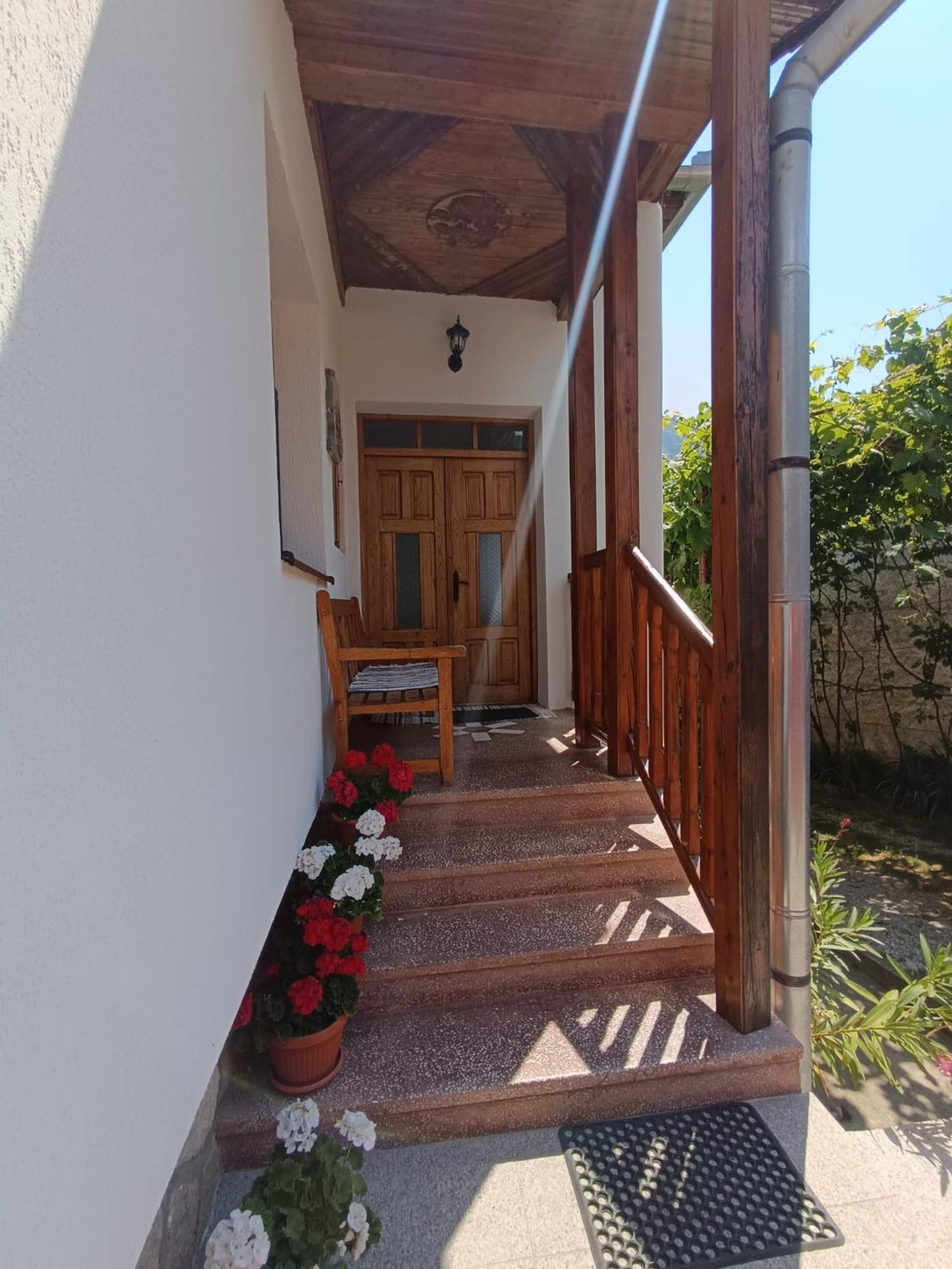 Kerekes Vendeghaz Hotel Rimetea Exterior photo